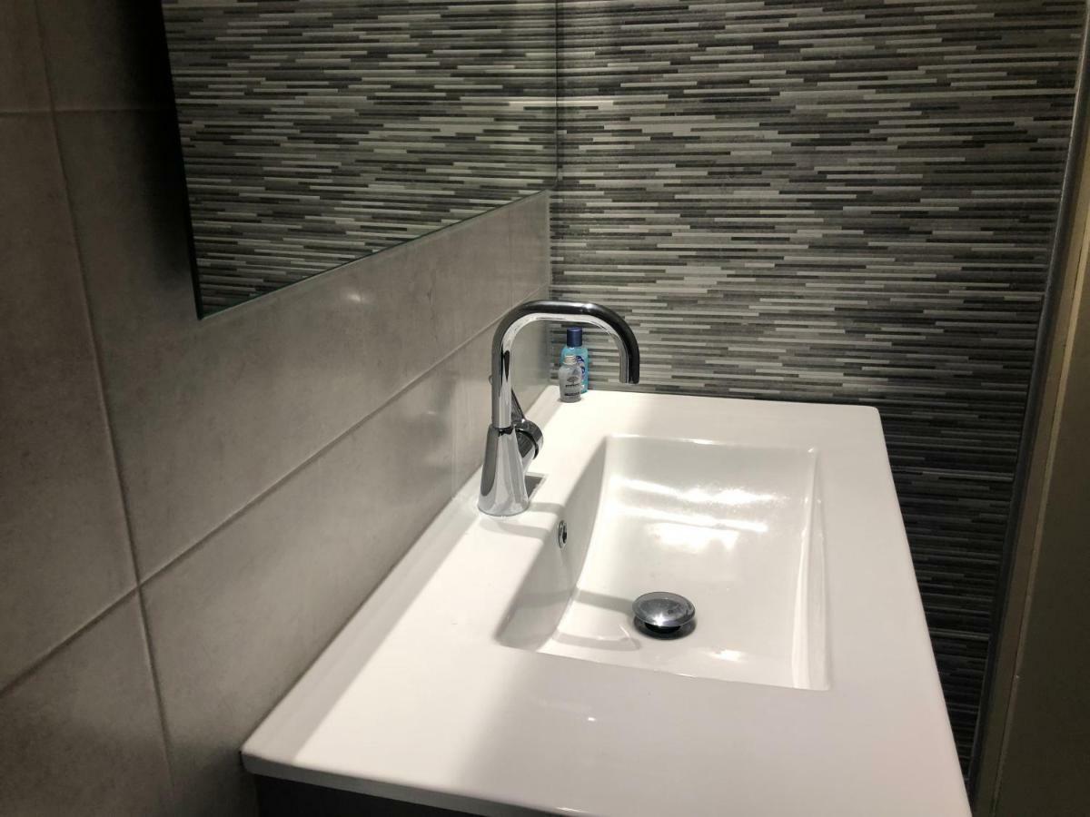 Menelaos Apartments Adelianósz Kámbosz Kültér fotó